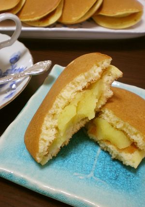 栗きんとん(おせちの残り)で☆どら焼☆-レシピのメイン写真
