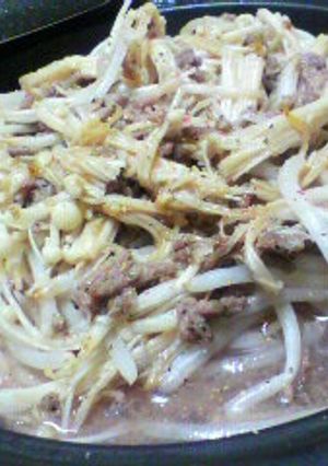 もやしと挽肉の梅昆布茶タジン蒸し-レシピのメイン写真