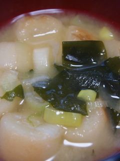 焼き麩とわかめのお味噌汁-レシピのメイン写真