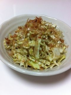 簡単すぎるキャベツのおかか和え-レシピのメイン写真