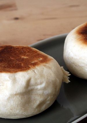 フライパンで焼くパン　（クリームパンも）-レシピのメイン写真