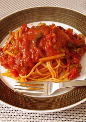 ランチに　ウインナーと野菜のトマトパスタ-レシピのメイン写真