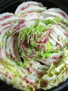 だし汁を使わない白菜豚鍋-レシピのメイン写真