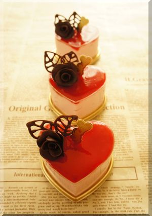 * バレンタイン❤ピンクのチーズケーキ♪-レシピのメイン写真
