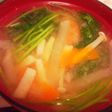 お正月の残り物を活用 彩り鮮やかお味噌汁