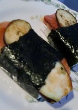 スパム＆茄子で、もちもち餅ののりまき-レシピのメイン写真
