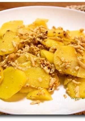 オリーブオイルでジャガイモの挽肉炒め☆-レシピのメイン写真