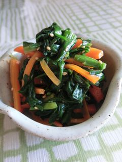 ニラとにんじんの和え物*-レシピのメイン写真