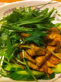 鶏肉と水菜のサラダ〈やよい会〉-レシピのメイン写真