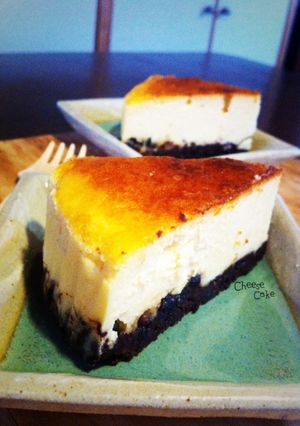 ココアクッキーの濃厚べイクドチーズケーキ-レシピのメイン写真