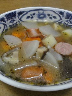 野菜たっぷり☆ハーブ風味のスープ-レシピのメイン写真