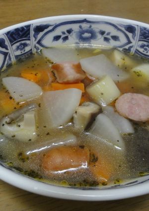 野菜たっぷり☆ハーブ風味のスープ-レシピのメイン写真