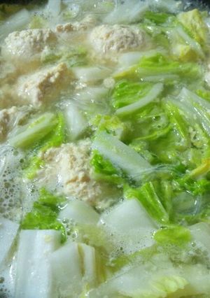 鶏だんごと白菜のスープ-レシピのメイン写真