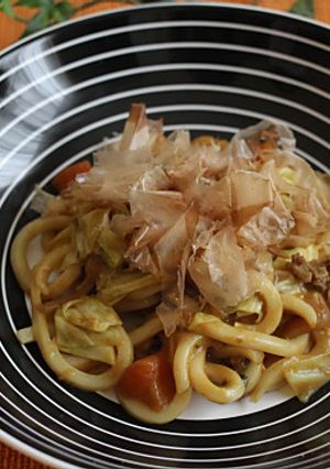 カレーの残りで♪焼きカレーうどん★-レシピのメイン写真