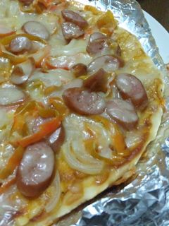 お腹いっぱいピザ-レシピのメイン写真