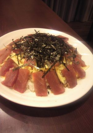 おせちリメイク☆煮しめでちらし寿司-レシピのメイン写真