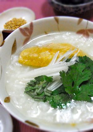 塩鶏(手羽先)の中華粥-レシピのメイン写真
