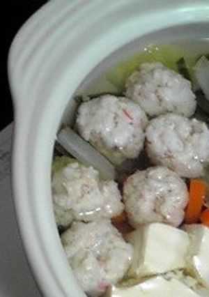 お鍋に☆かに？えび？風団子♪-レシピのメイン写真
