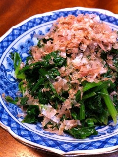 鉄分補給に!簡単ほうれん草の胡麻和え-レシピのメイン写真