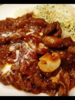 ⁂妻も唸る⁂ビーフストロガノフ-レシピのメイン写真