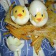 ウズラヒヨコのパイユ乗せ