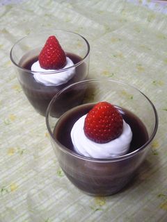 白玉&苺入り水ようかん苺クリームのせ♪-レシピのメイン写真