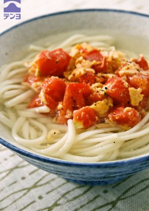 酸味がたまらない、あっさりトマ玉うどん-レシピのメイン写真