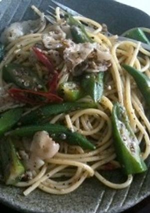 オクラと豚バラのバジルソースパスタ-レシピのメイン写真