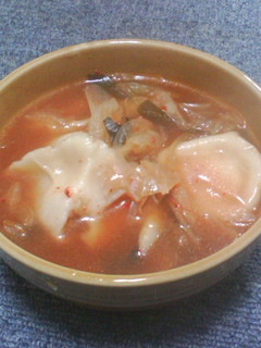 水餃子入りキムチスープ-レシピのメイン写真