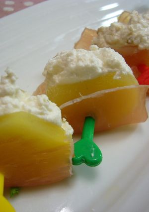 レンジでチンの甘ーいリンゴ☆生ハム包み-レシピのメイン写真