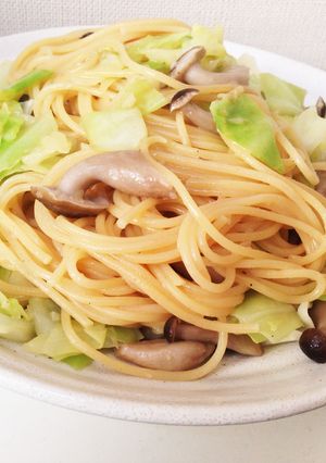 簡単キャベツとしめじの和風バターパスタ-レシピのメイン写真