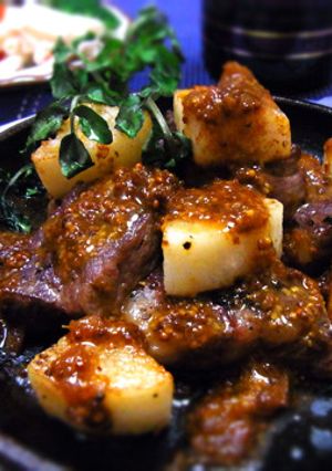 牛肉と長いものサイコロステーキ♪-レシピのメイン写真