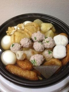 電気鍋でつみれおでん-レシピのメイン写真