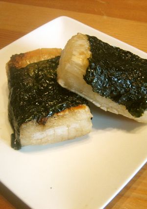 いつもと一味違う！餅の磯辺焼き☆-レシピのメイン写真