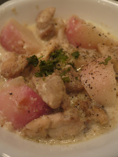 優しい味わい! 赤かぶと鶏肉のクリーム煮-レシピのメイン写真
