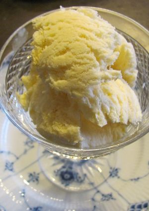 はちみつアイスクリーム-レシピのメイン写真