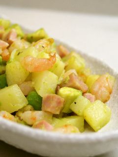 アボカドとじゃがいもの炒め物-レシピのメイン写真