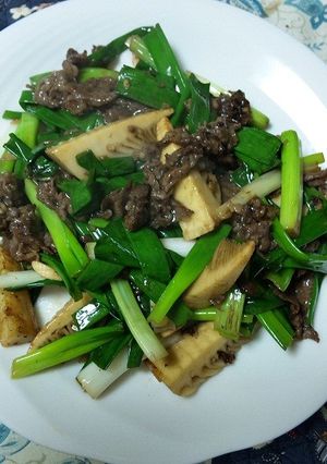 牛肉とわけぎの炒め物♥-レシピのメイン写真