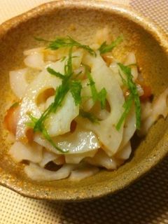 れんこんの梅肉和え〈やよい会〉-レシピのメイン写真