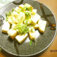 รูปของ 香りがイイ～♪豆腐のころころステーキ☆