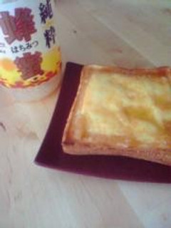 【朝食に】簡単☆ハニーチーズトースト-レシピのメイン写真