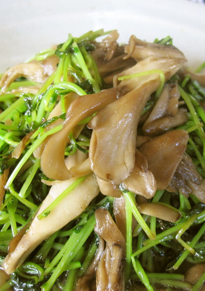 豆苗と舞茸の炒めもの-レシピのメイン写真