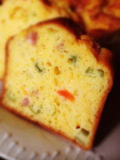 野菜の彩りケークサレ-レシピのメイン写真