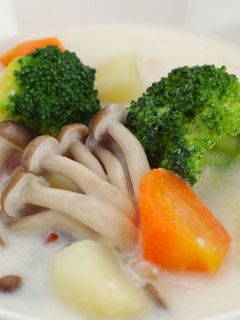 かんたん牛乳シチュー-レシピのメイン写真