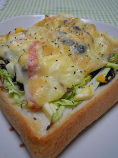 キャベツと卵チーズのトースト✿-レシピのメイン写真
