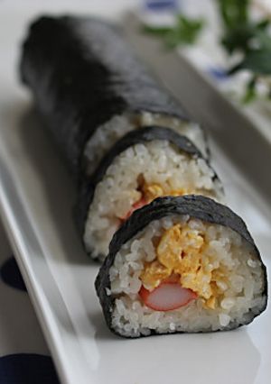 節分に♪簡単！卵とカニかまの海苔巻き-レシピのメイン写真