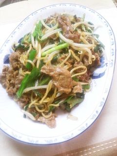 絶対おいしい!牛ニラもやし焼きそば♪-レシピのメイン写真