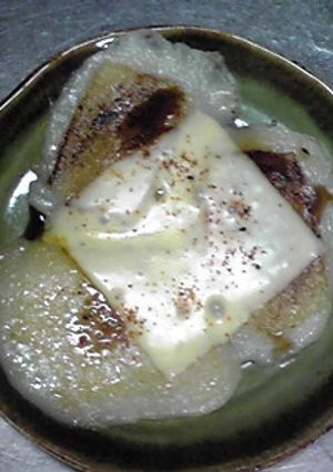 お餅のバター焼き、チーズのせ♪-レシピのメイン写真
