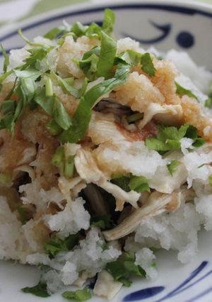 ☆蒸し鶏と三つ葉の梅みぞれポン酢和え☆-レシピのメイン写真