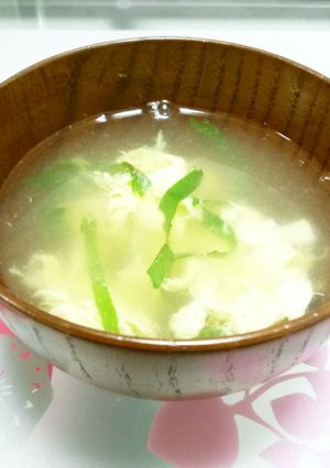 懐かしい味☆簡単すぎるお吸い物！-レシピのメイン写真